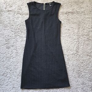 Elegant Black Sleeveless Dress